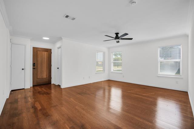 Building Photo - 2322 Tan Oak Dr