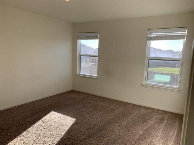 Building Photo - 217 Denson Ln