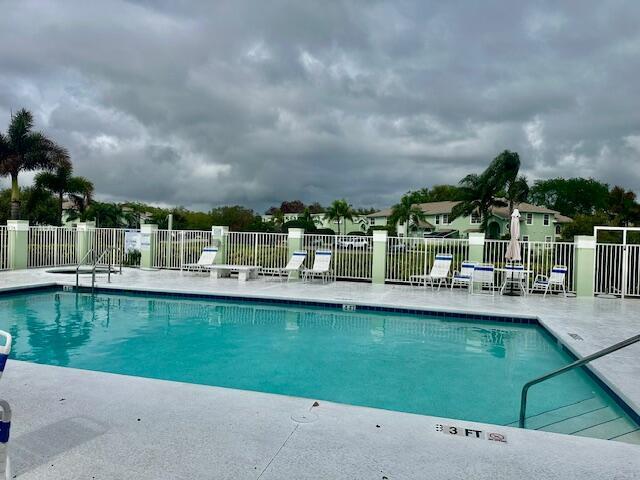 Building Photo - 2183 SE Wild Meadow Cir