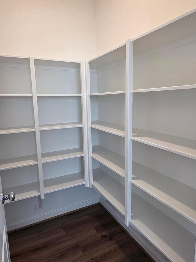 Building Photo - 18218 Hibiscus Crescent Ln