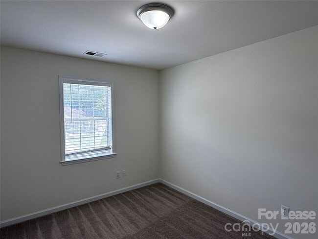 Building Photo - 10411 Hellebore Rd
