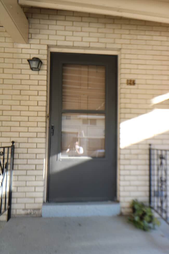 Building Photo - 4 Bedroom 3.5 Bathroom Townhome in Provo!