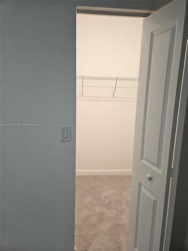 Building Photo - 27669 SW 155th Ave