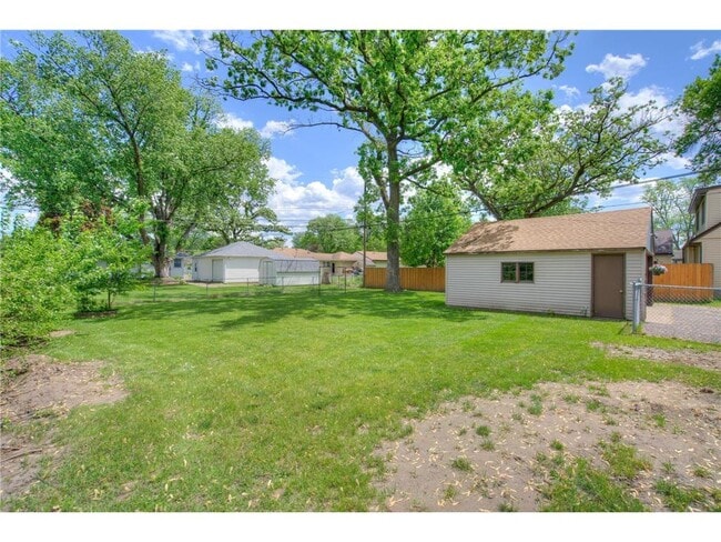 Building Photo - 5318 Kentucky Ave N