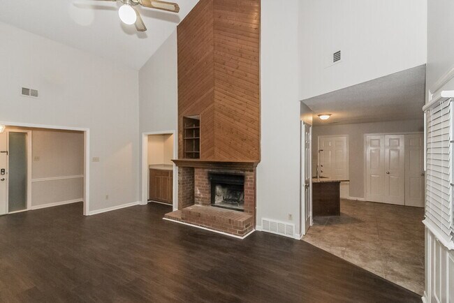 Building Photo - 8367 Stavenger Cove