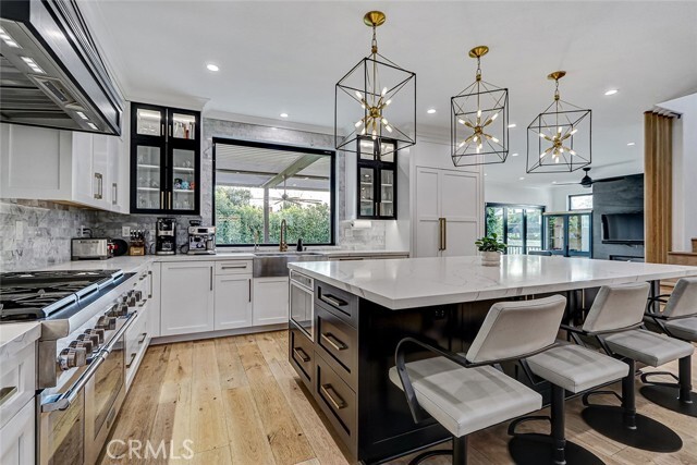 Building Photo - 1852 6th St