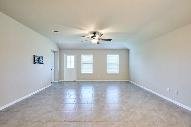 Building Photo - 29503 Patricias Wy