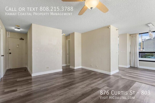 Building Photo - 876 Curtis St