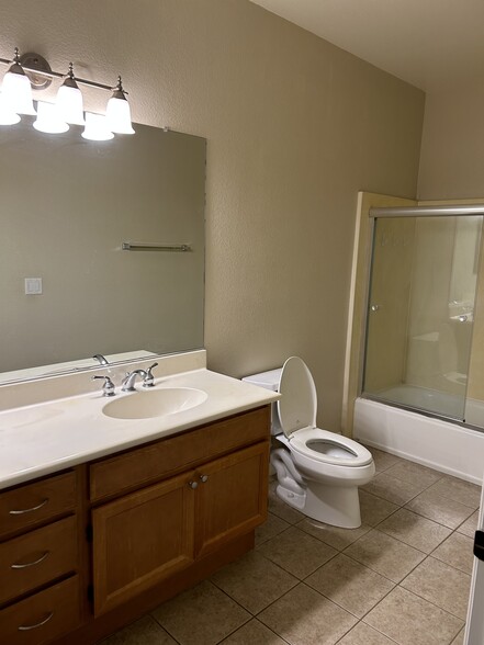 Building Photo - 7647 Mission Gorge Rd