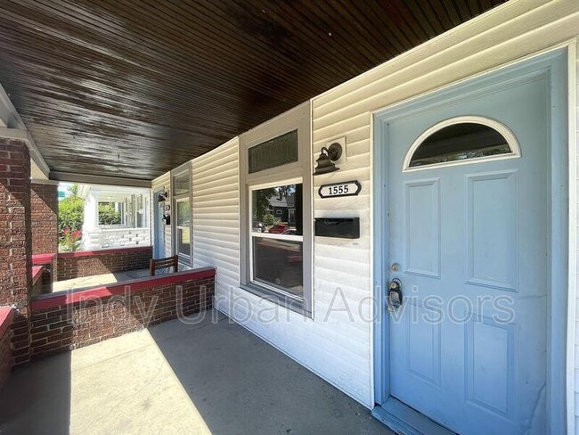 Building Photo - 1553 Barth Ave