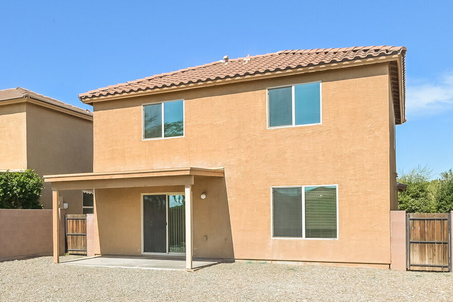 Building Photo - 18265 S Avenida Arroyo Seco