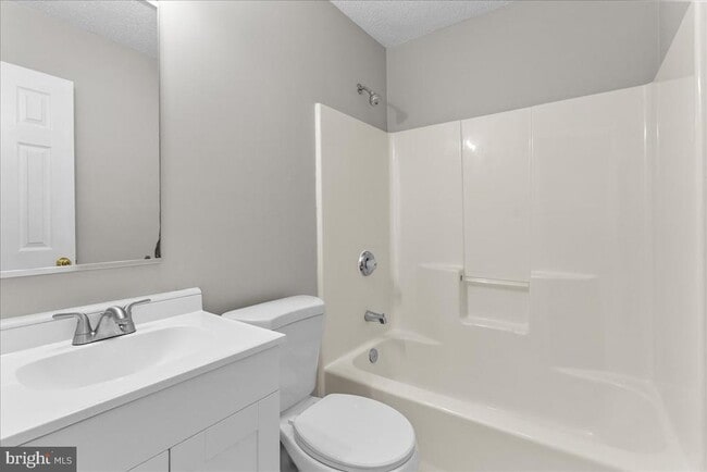 Building Photo - 229 Sherando Cir