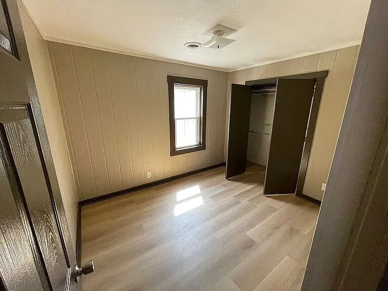 Building Photo - 2018 Howard Ave