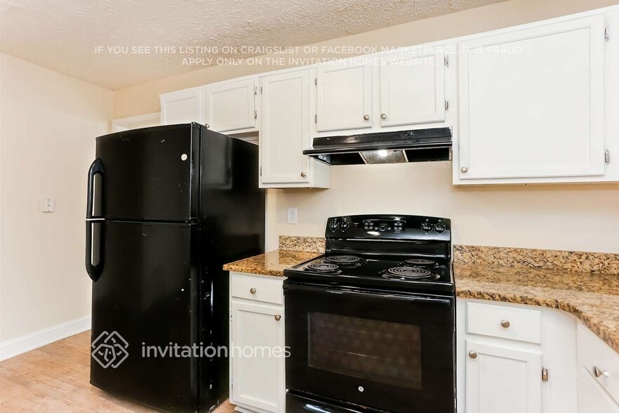 Building Photo - 2655 Plantation Way