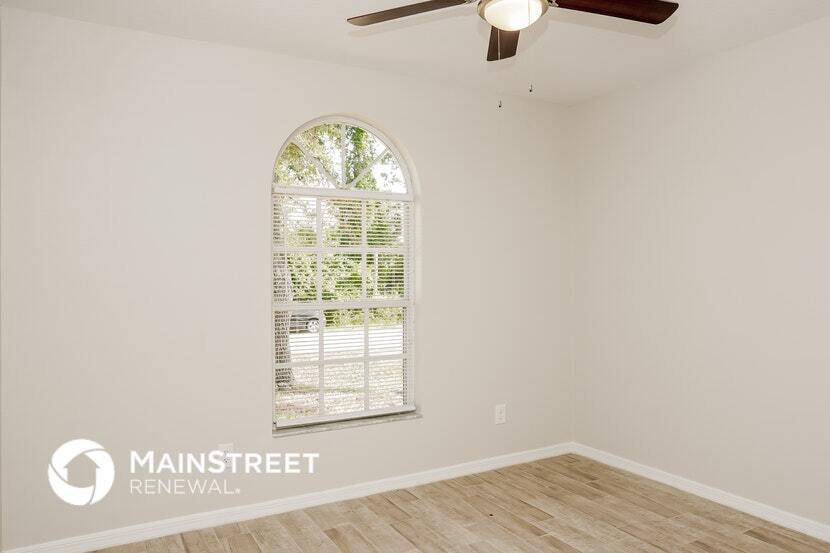 Building Photo - 1722 Elmhurst Cir SE
