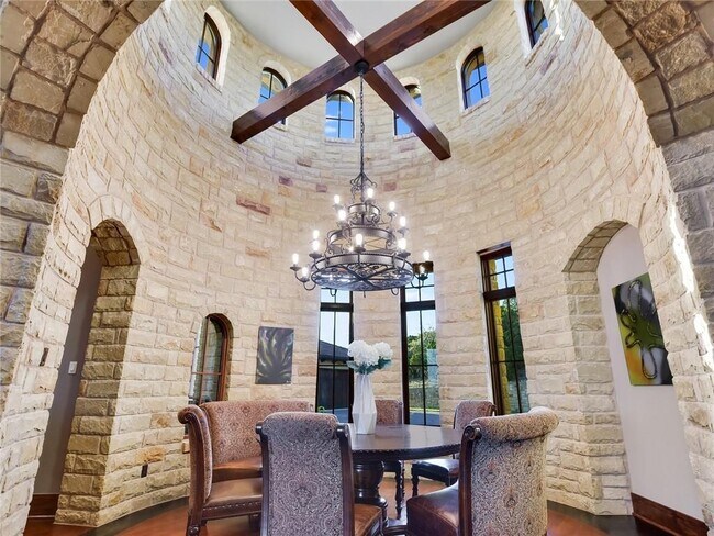 Building Photo - 4212 Serene Hills Dr