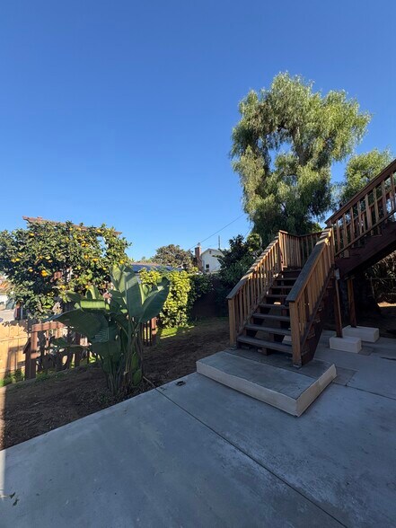 Building Photo - 4617 Del Monte Ave