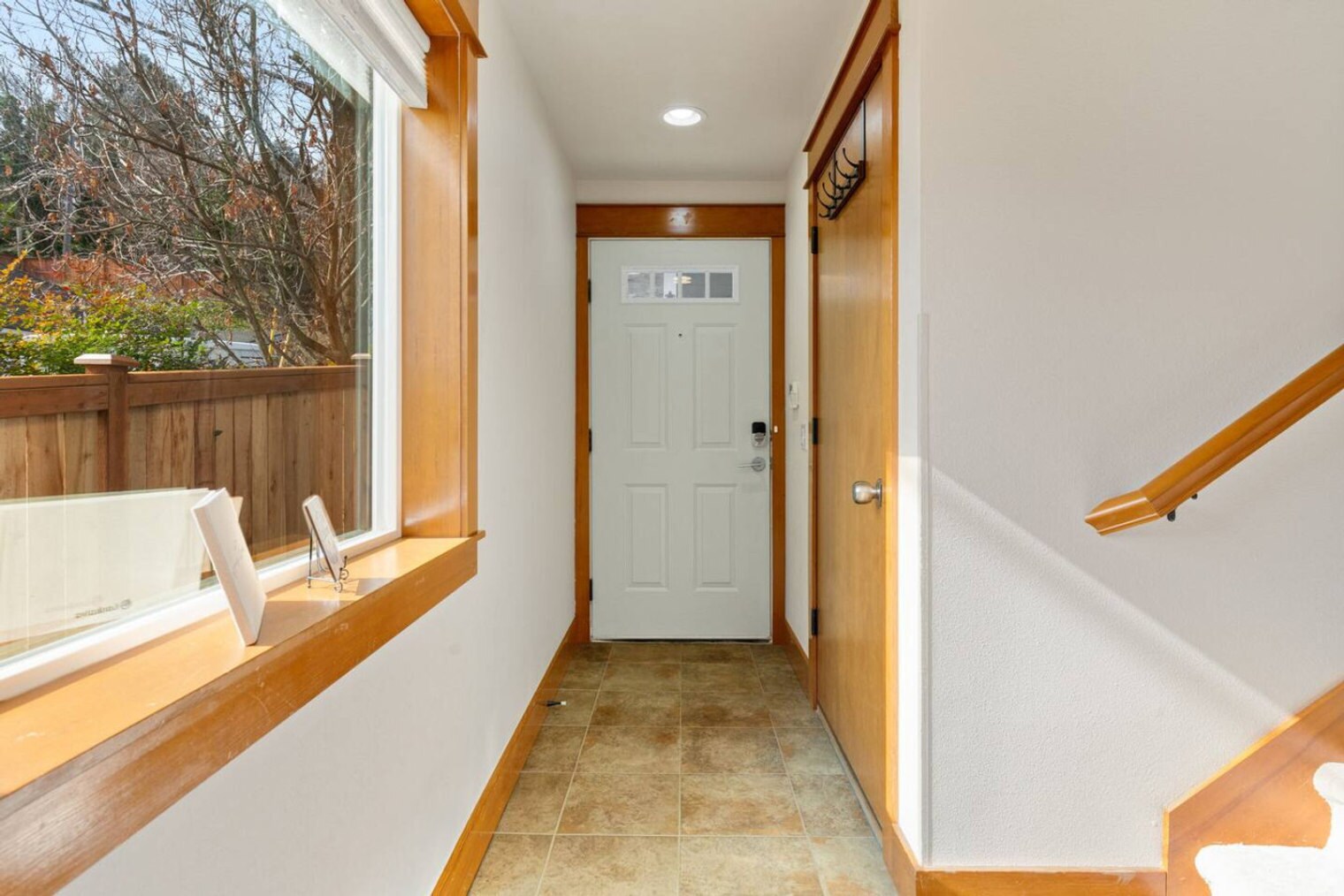 Building Photo - 3006 SW Hinds St