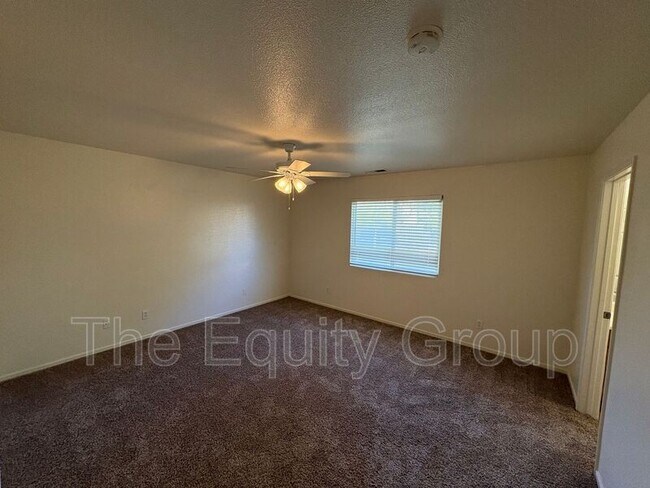 Building Photo - 3118 W Flagstaff Ave