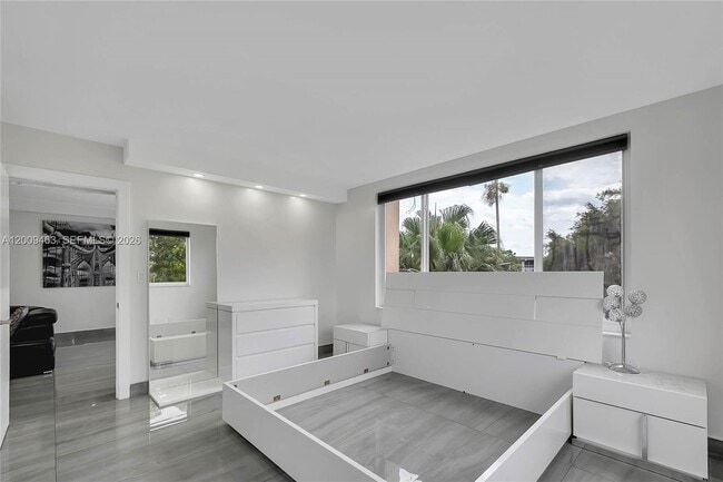 Building Photo - 5260 NW 11th St