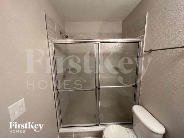 Building Photo - 2813 Parlay Ln