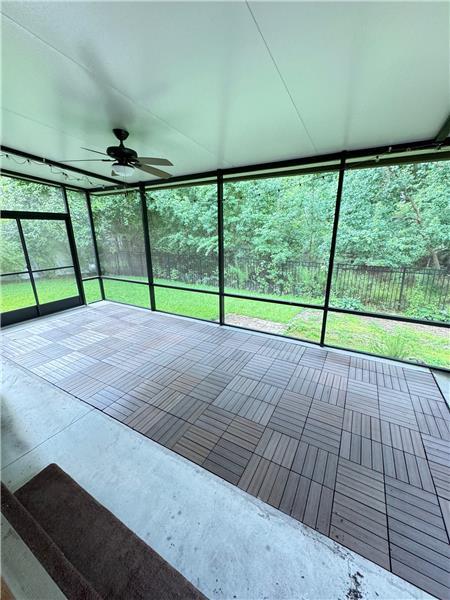 Building Photo - 103 Tahoe Dr