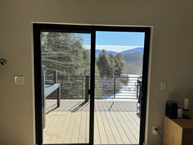 Building Photo - 1393 NY-296