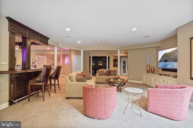 Building Photo - 9864 Walker Glen Ct