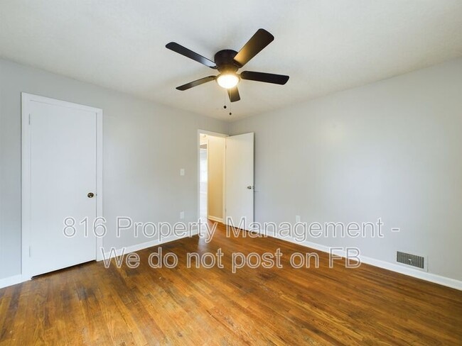 Building Photo - 10626 East 23rd St S