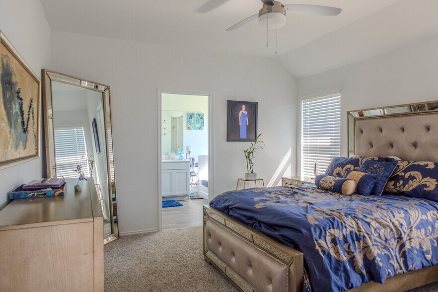 Building Photo - 5108 Marcasca Dr