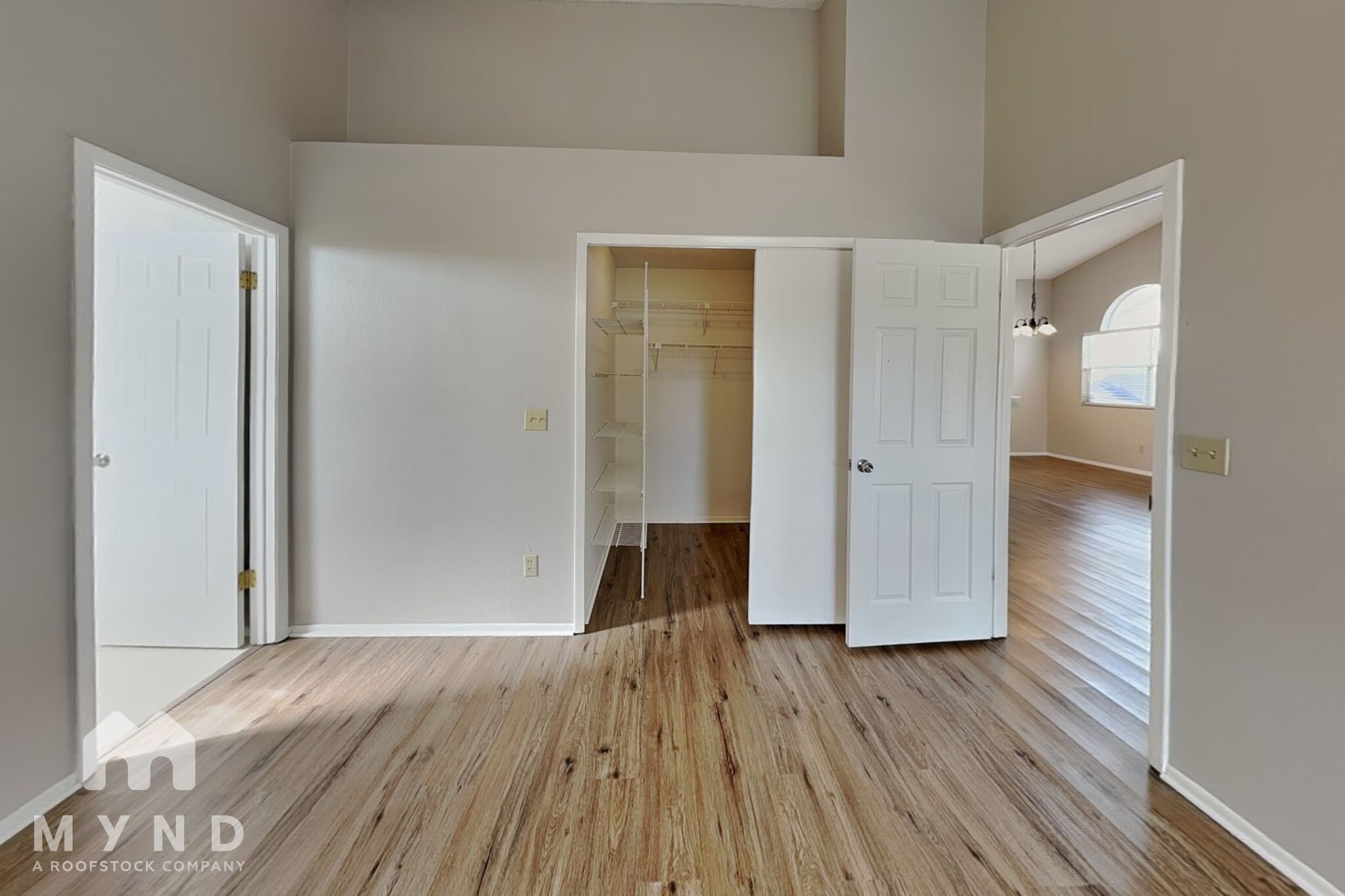 Building Photo - 2800 Falling Tree Cir