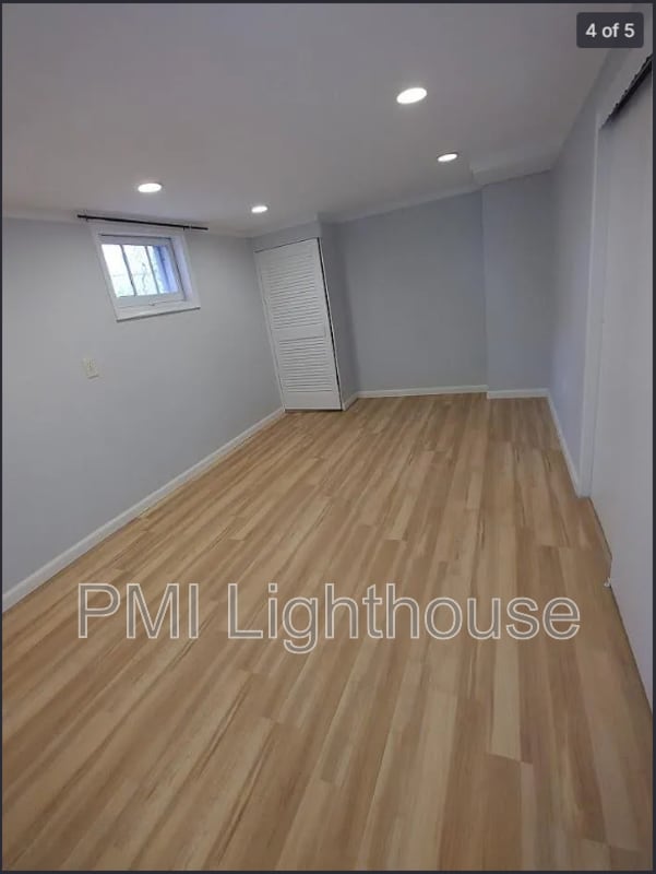 Building Photo - 60 Jefferson Rd