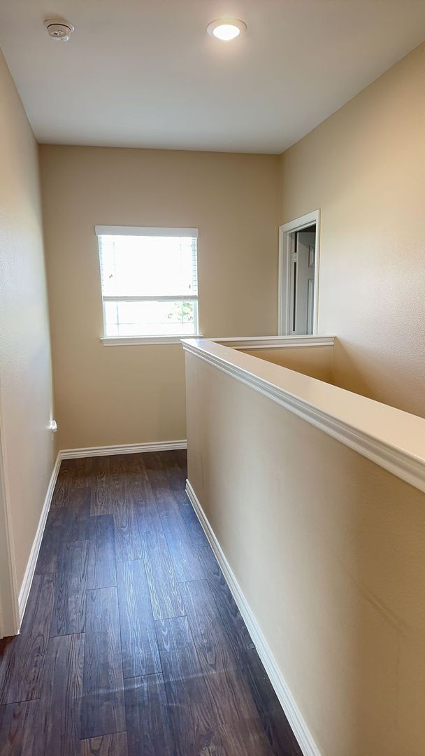 Building Photo - 3604 Barnacle Dr
