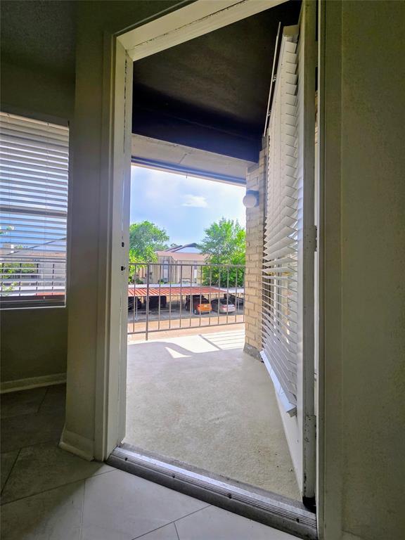 Building Photo - 2021 Spenwick Dr