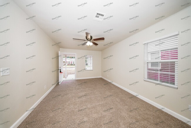 Building Photo - 2341 NW 33rd St