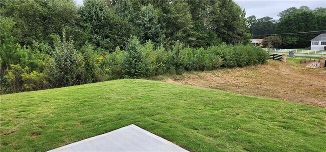 Building Photo - 3600 Cattle Field X-ing