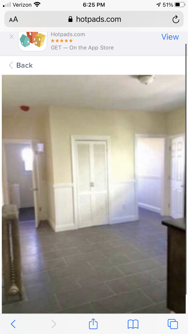 Kitchen area - 1213 Middlesex St