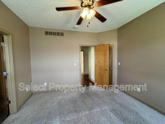 Building Photo - 12134 Fairway Winds Ct