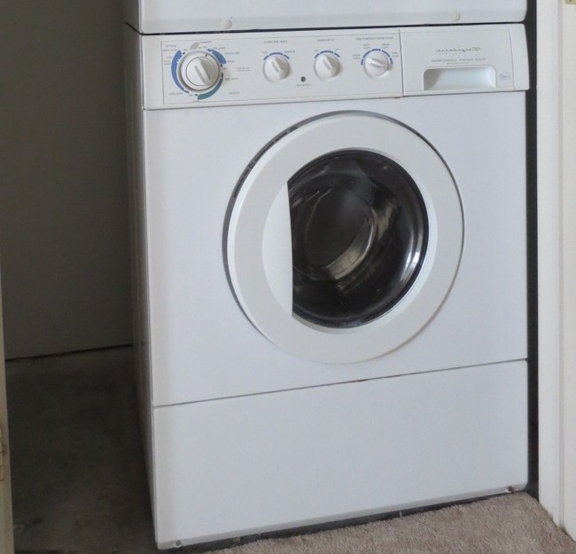 Washer - 1307 Dryden Rd