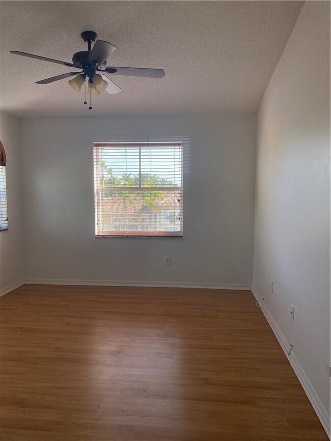 Building Photo - 9640 NW 2nd St