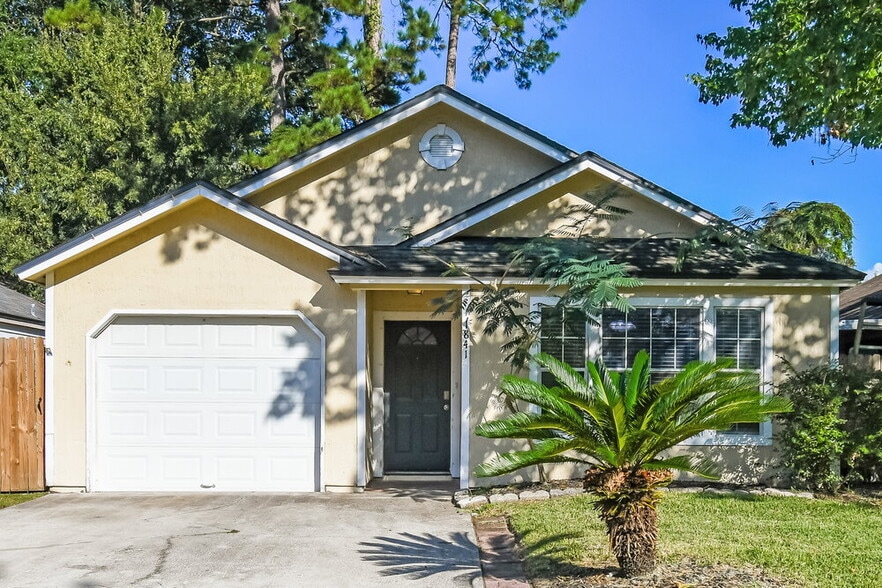 Primary Photo - 1841 Quebec Ct