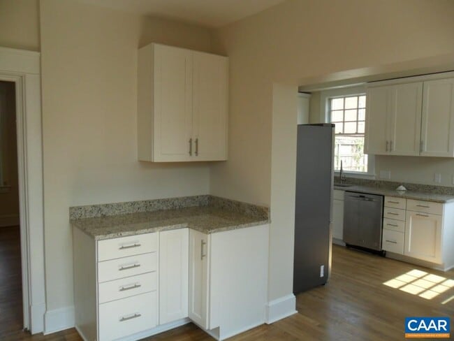 Building Photo - 1411 Gordon Ave