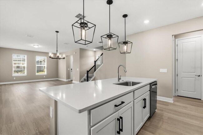 Building Photo - 16496 Silver Brook Wy