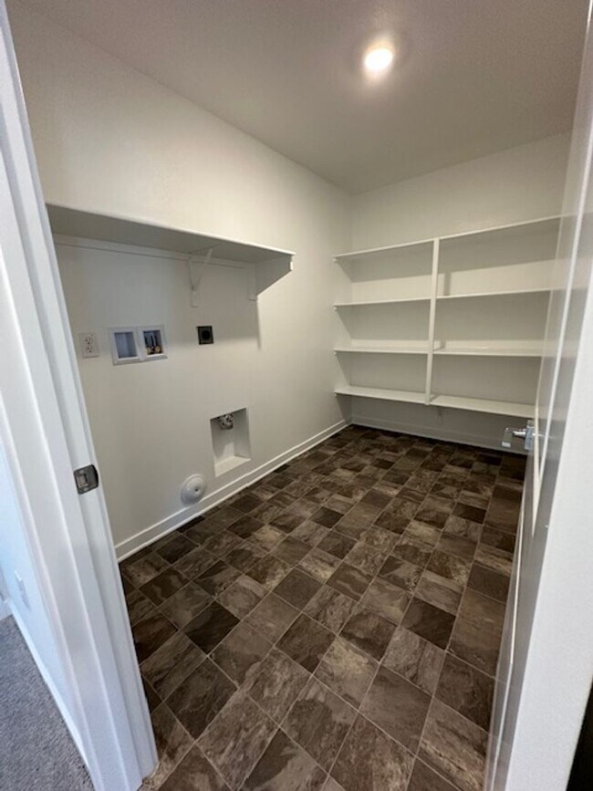 Building Photo - 31649 Cobalite Dr