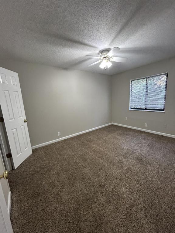 Building Photo - 49 Devon Ct