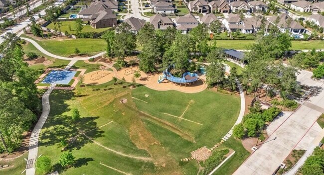 Building Photo - 17303 Merigold Hts Dr