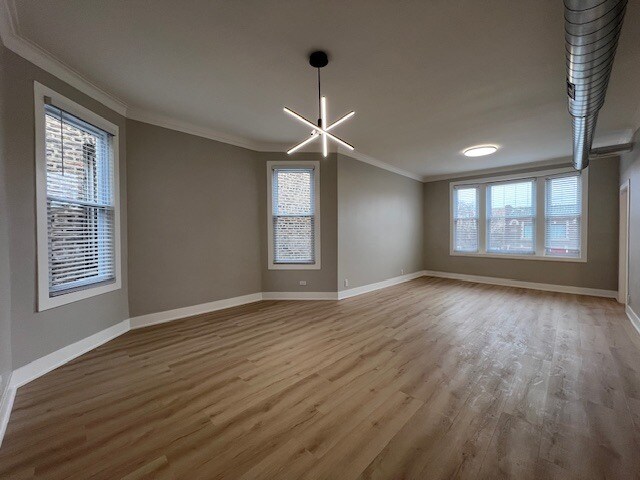 Building Photo - 3640 W Fullerton Ave