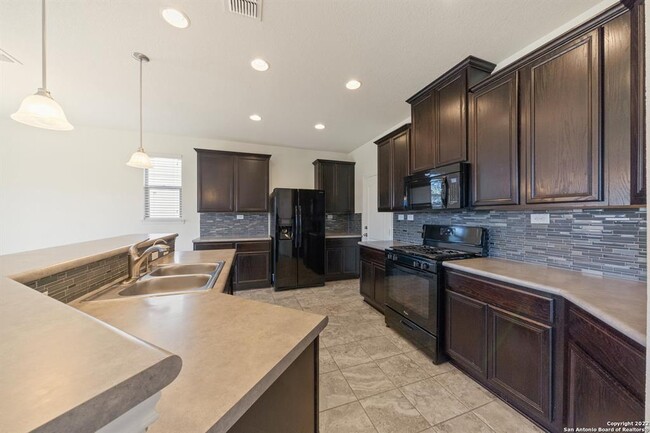 Building Photo - 8307 Pioneer Fld
