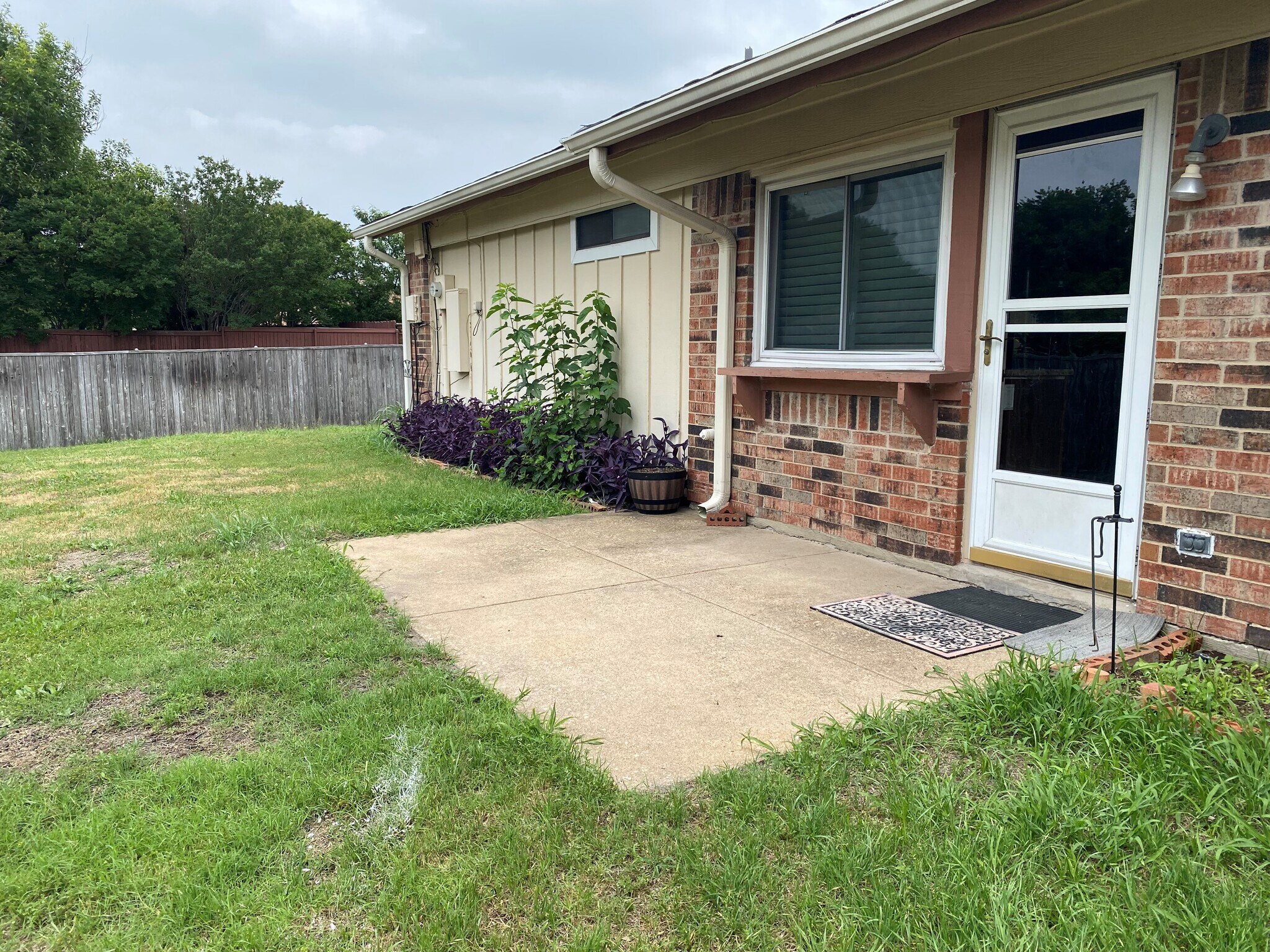 Patio - 3713 Glover Dr