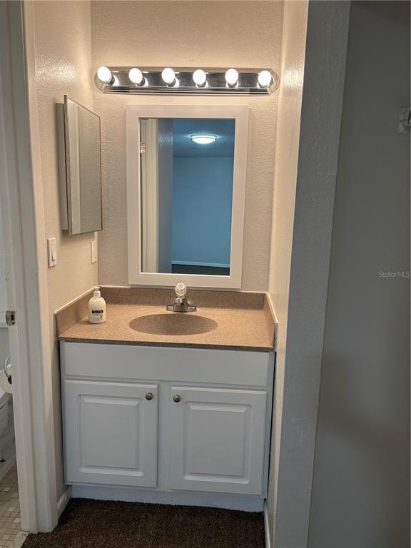 Building Photo - 5807 Erin Ln S